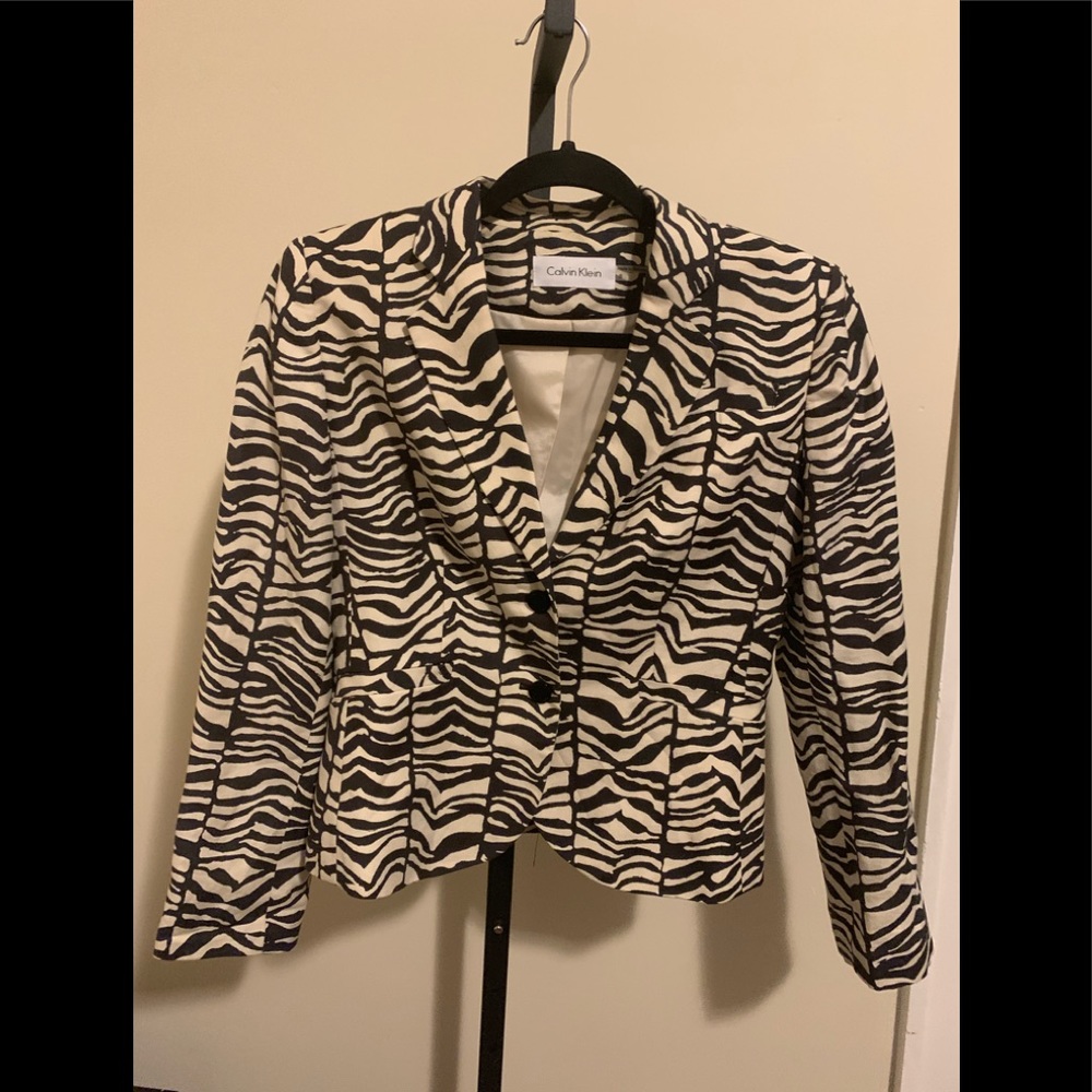 Calvin Klein Linen black and cream blazer size 8